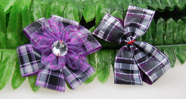 Kustom Dicetak Grosgrain Ribbon Tartan / Grid Ribbon Dekorasi Busur Untuk Gaun / Hadiah